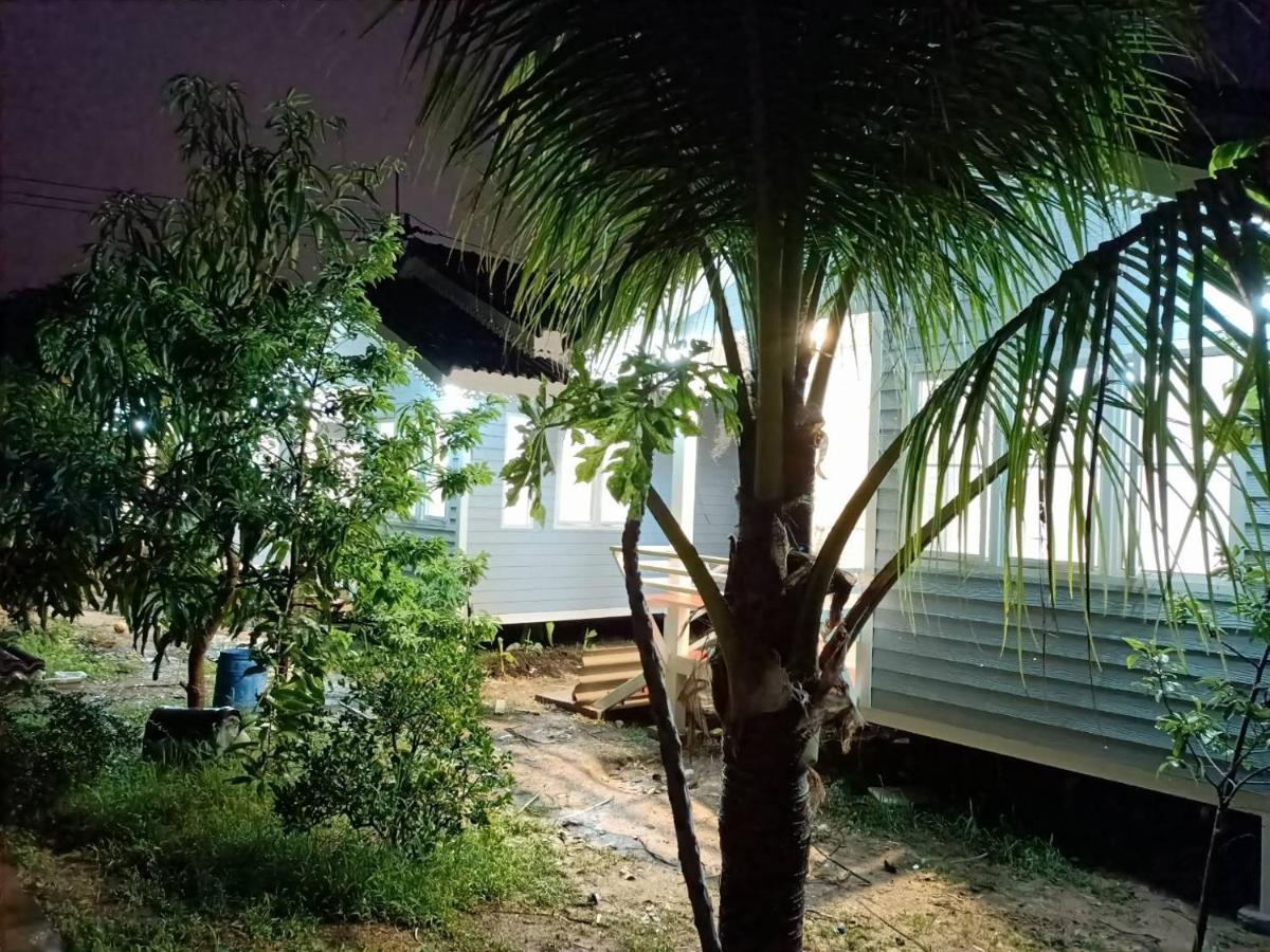 Hotel King Fa House Mae Sot Zewnętrze zdjęcie