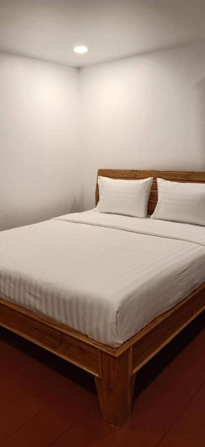 Hotel King Fa House Mae Sot Zewnętrze zdjęcie