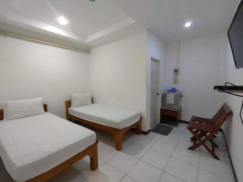 Hotel King Fa House Mae Sot Zewnętrze zdjęcie