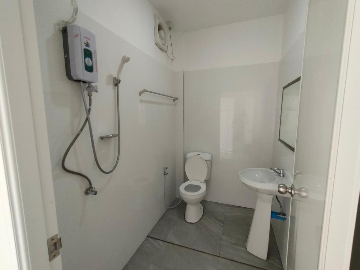 Hotel King Fa House Mae Sot Zewnętrze zdjęcie